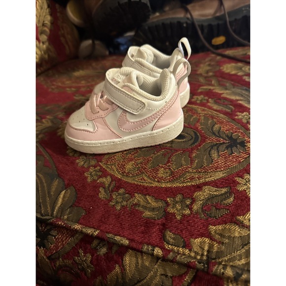 Baby Toddler Girls Pink Nike Court Borough Low Recraft Sneaker Shoes. Size 4c - Picture 3 of 6